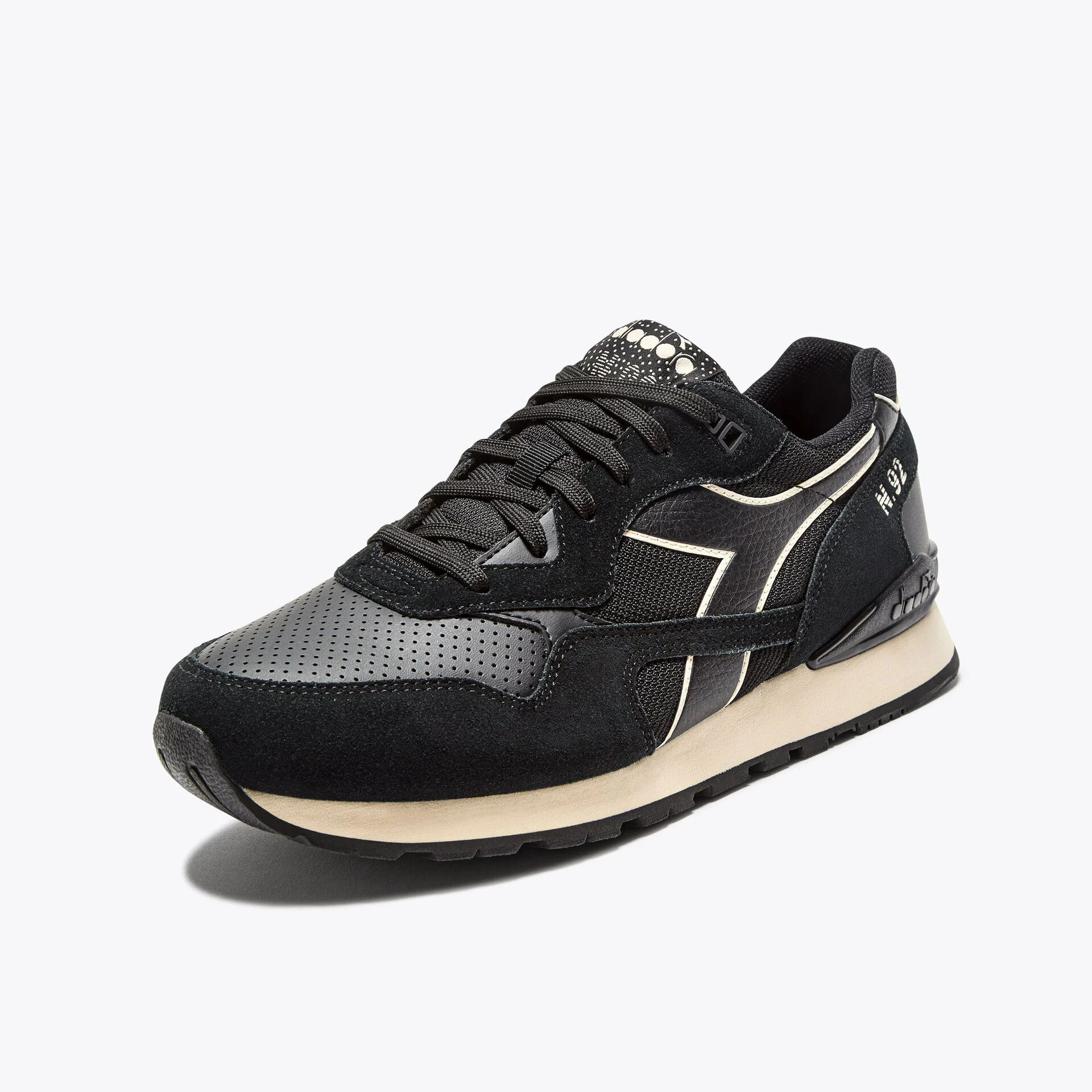 Diadora N92 Advance Trainers Black