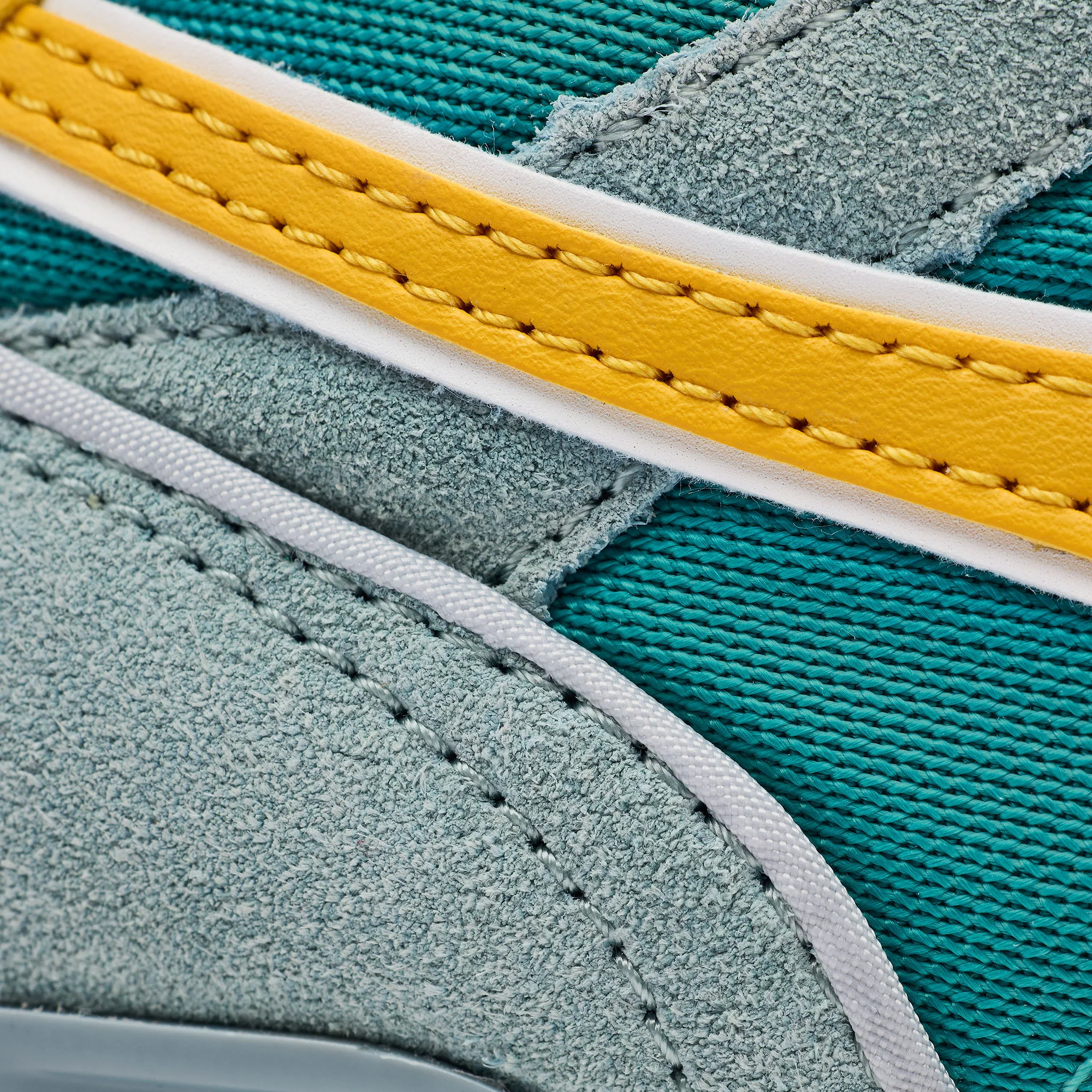 Diadora Titan Trainers Sky/Yellow