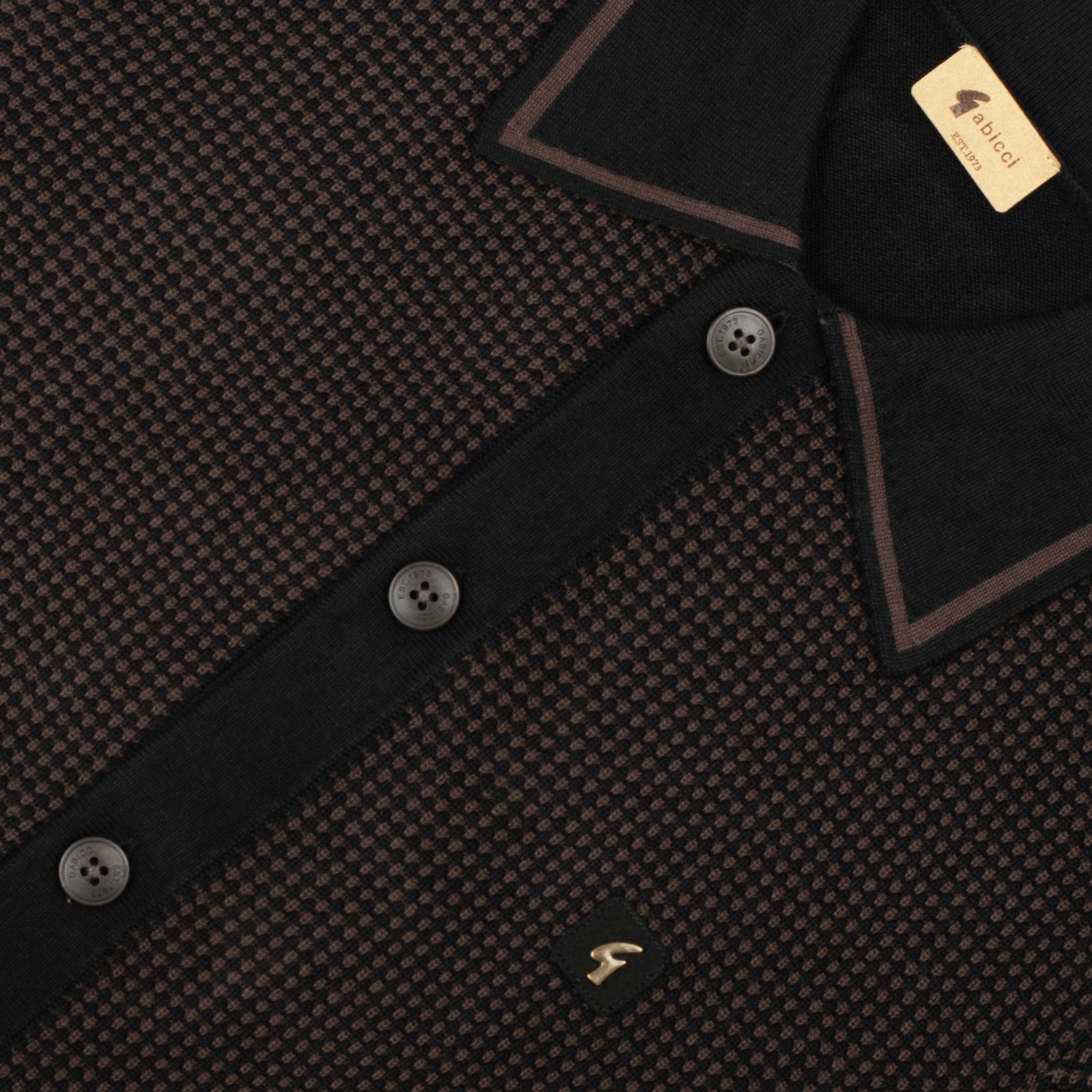 Gabicci Vintage Noel Knit Shirt Black