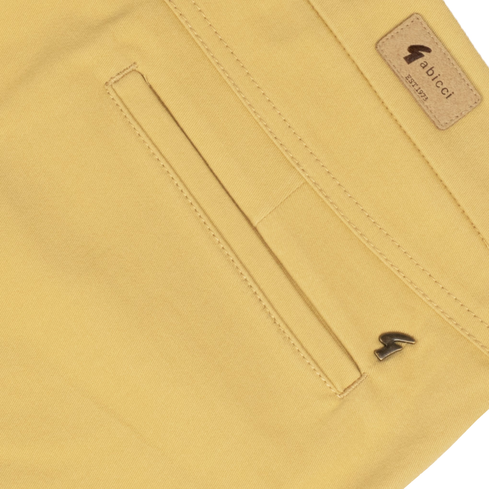 Gabicci Vintage Cooper Shorts Yellow