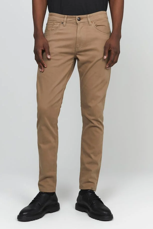 Matinique Pete Hybrid Pants Beige - Urban Menswear