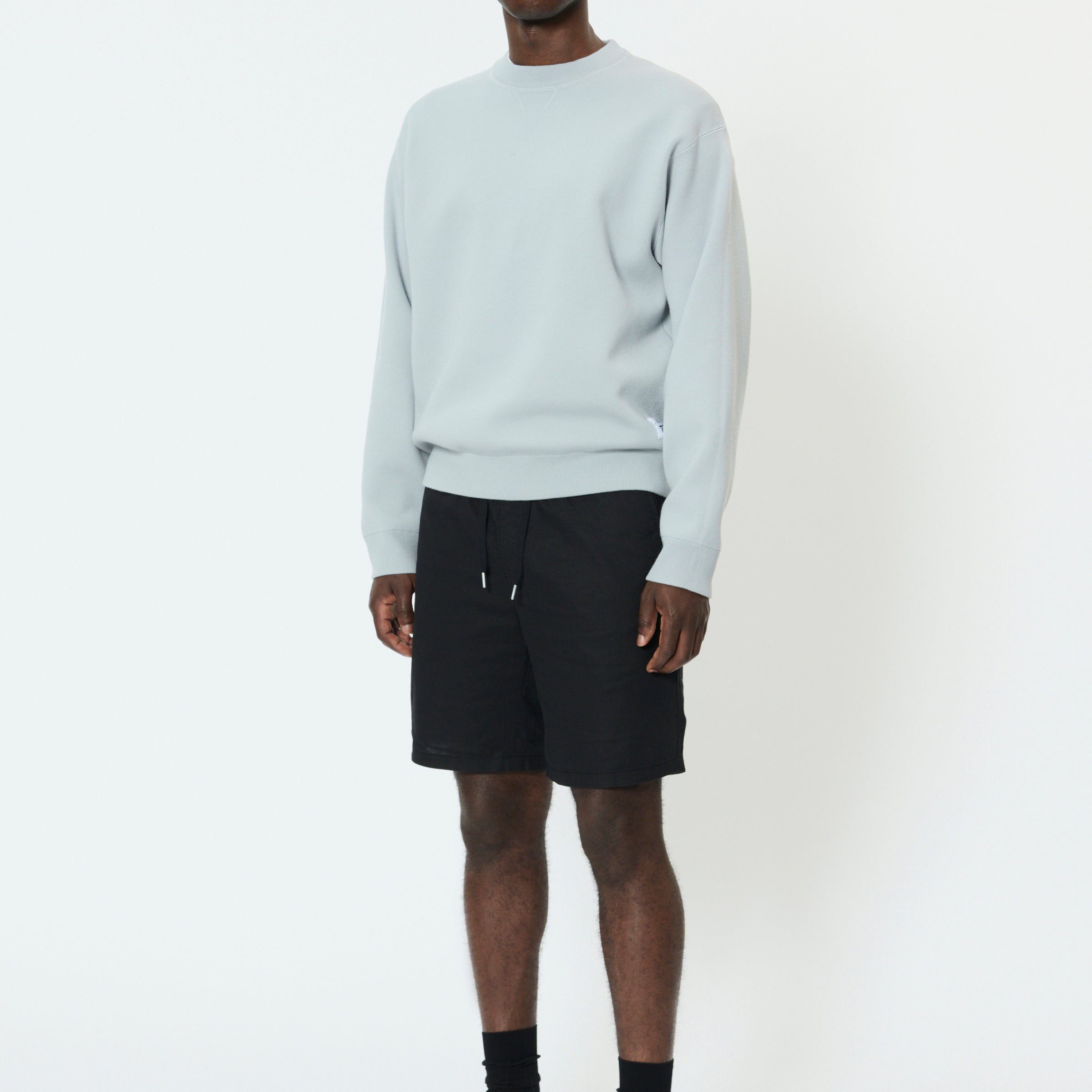 Matinique Barton Linen Shorts Black