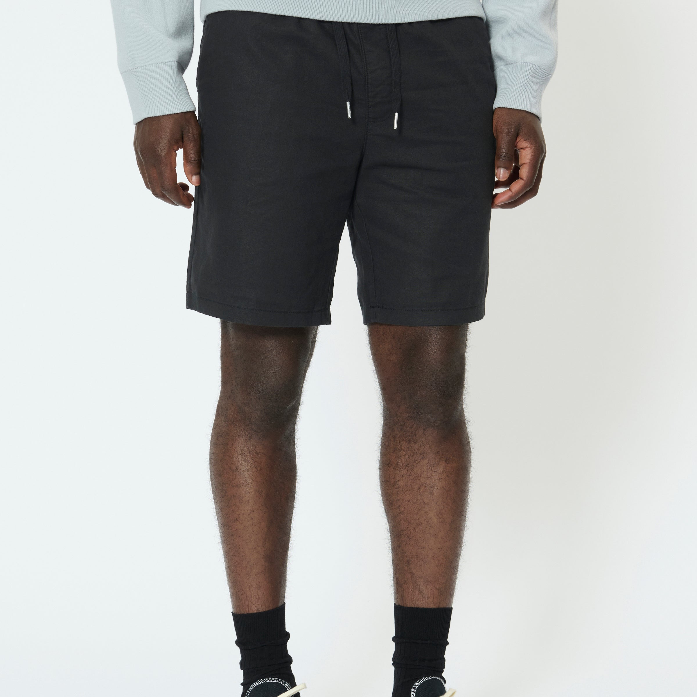 Matinique Barton Linen Shorts Black