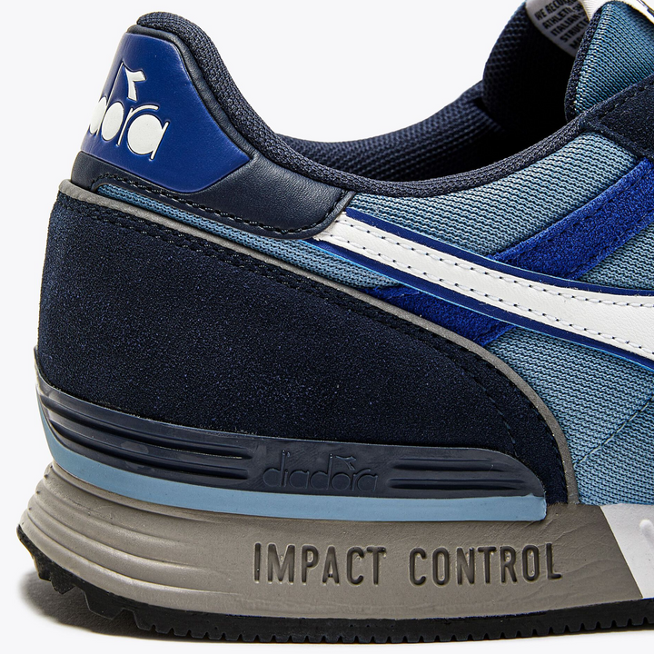 Diadora Titan Trainers Blue