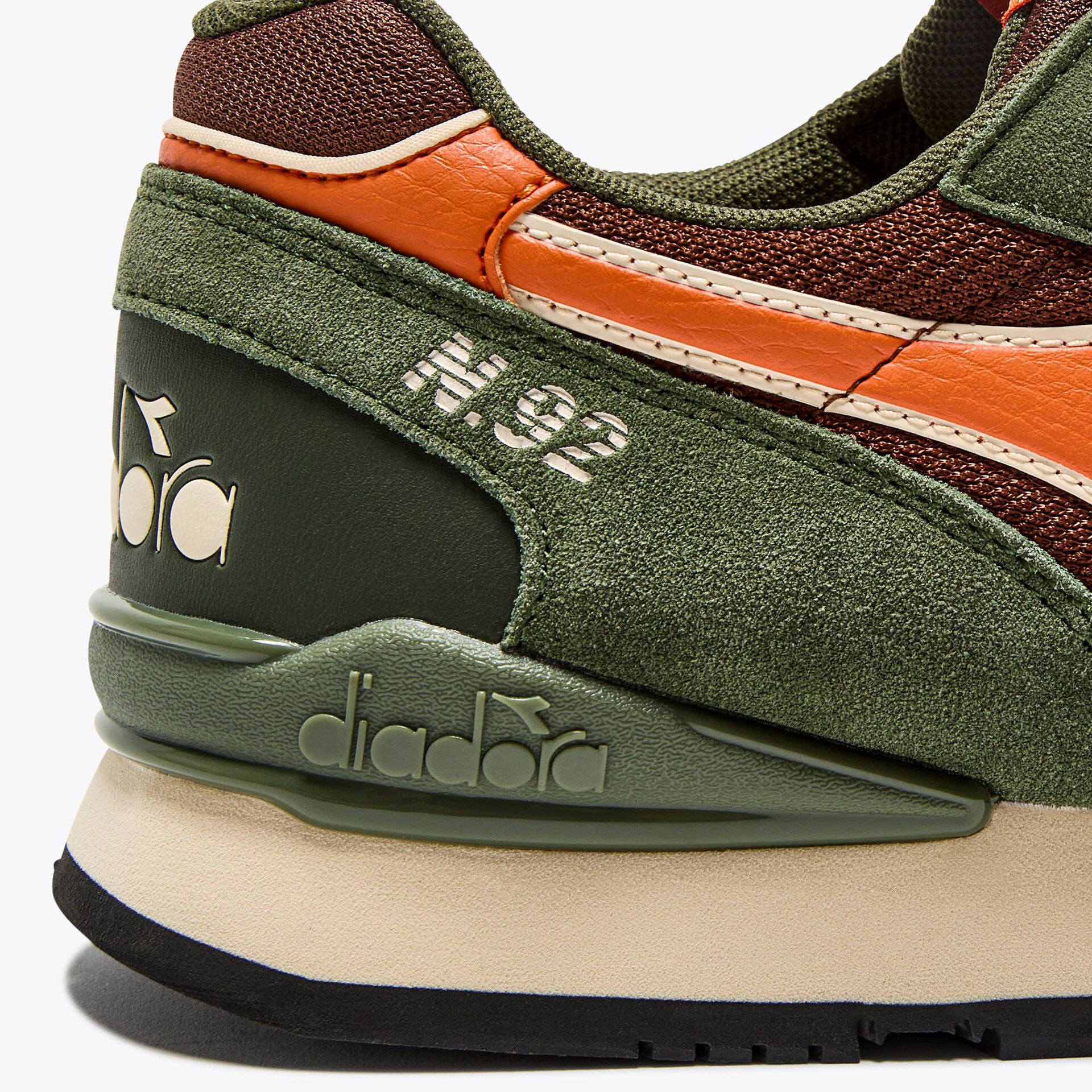 Diadora N92 Advance Trainers Khaki