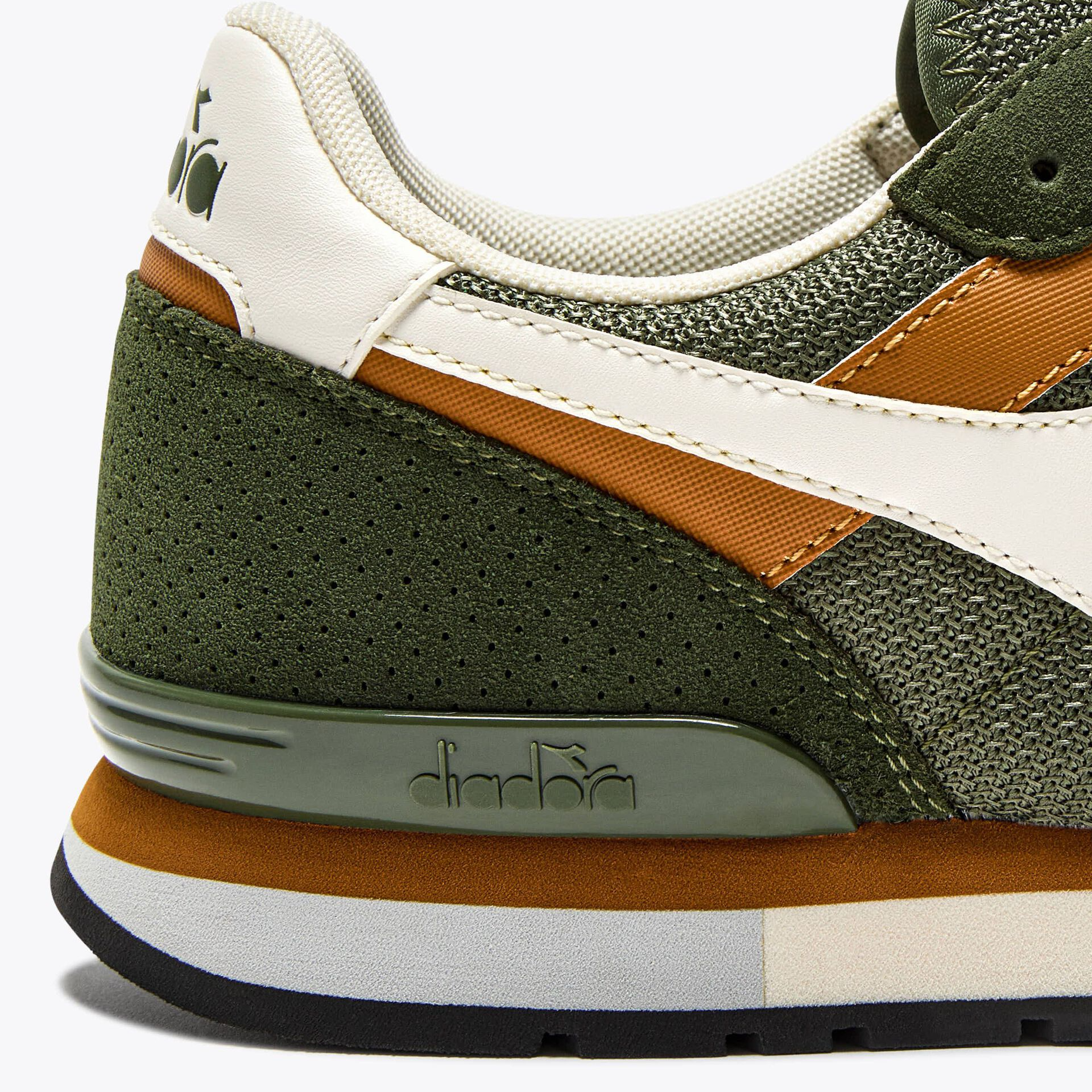 Diadora Camaro M2 Trainers Khaki/Orange