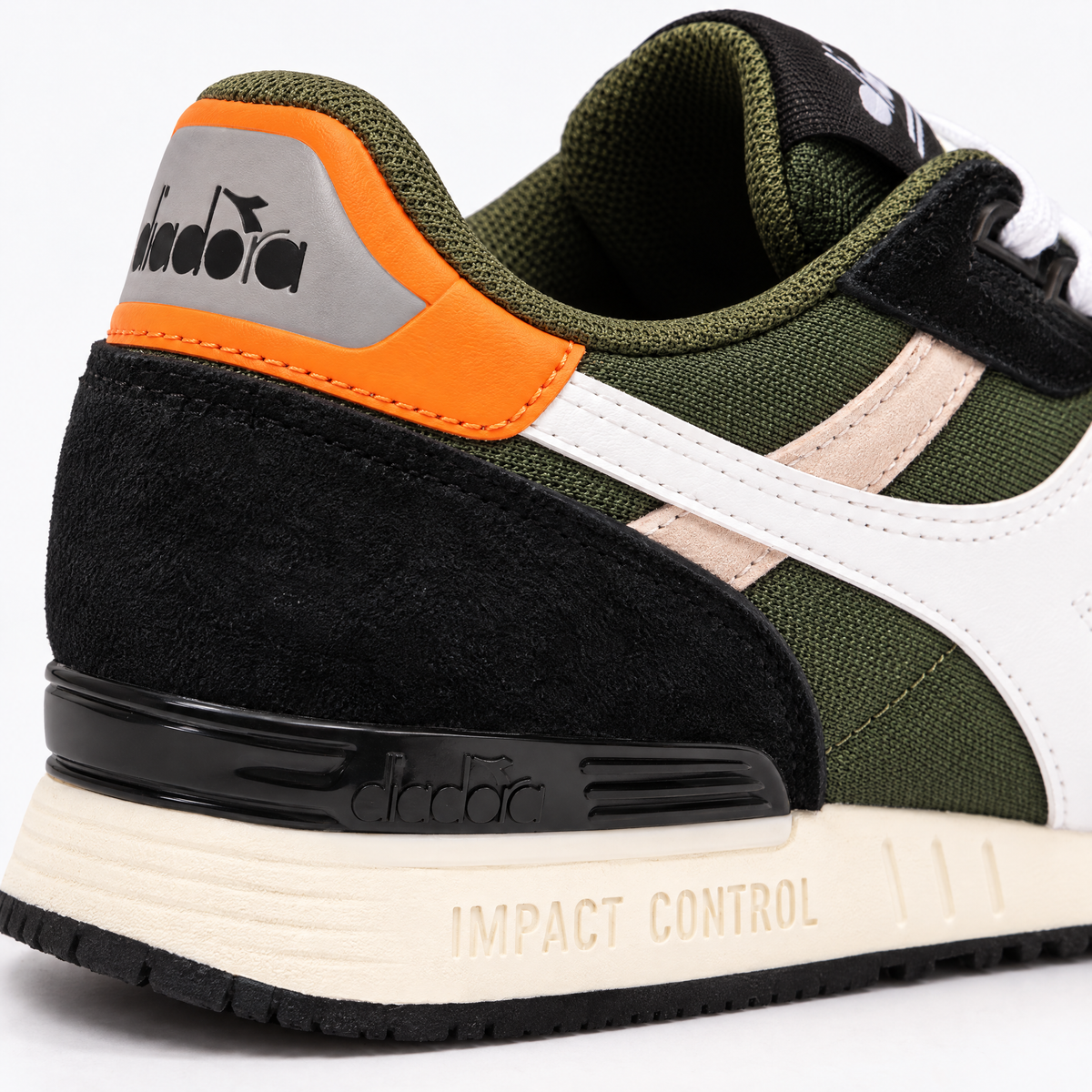 Diadora Titan Trainers Khaki