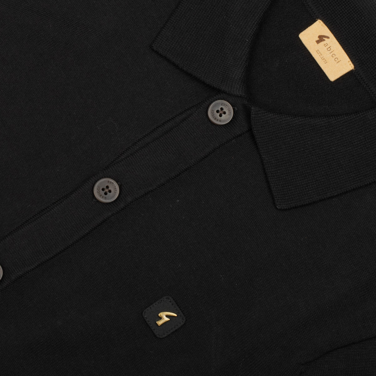 Gabicci Vintage Azmia Knit Shirt Black