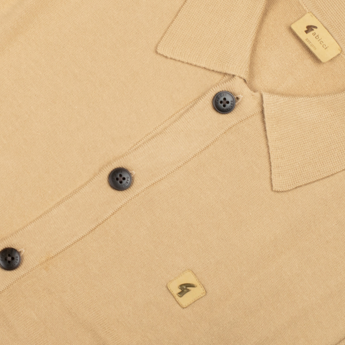 Gabicci Vintage Azmia Knit Shirt Beige