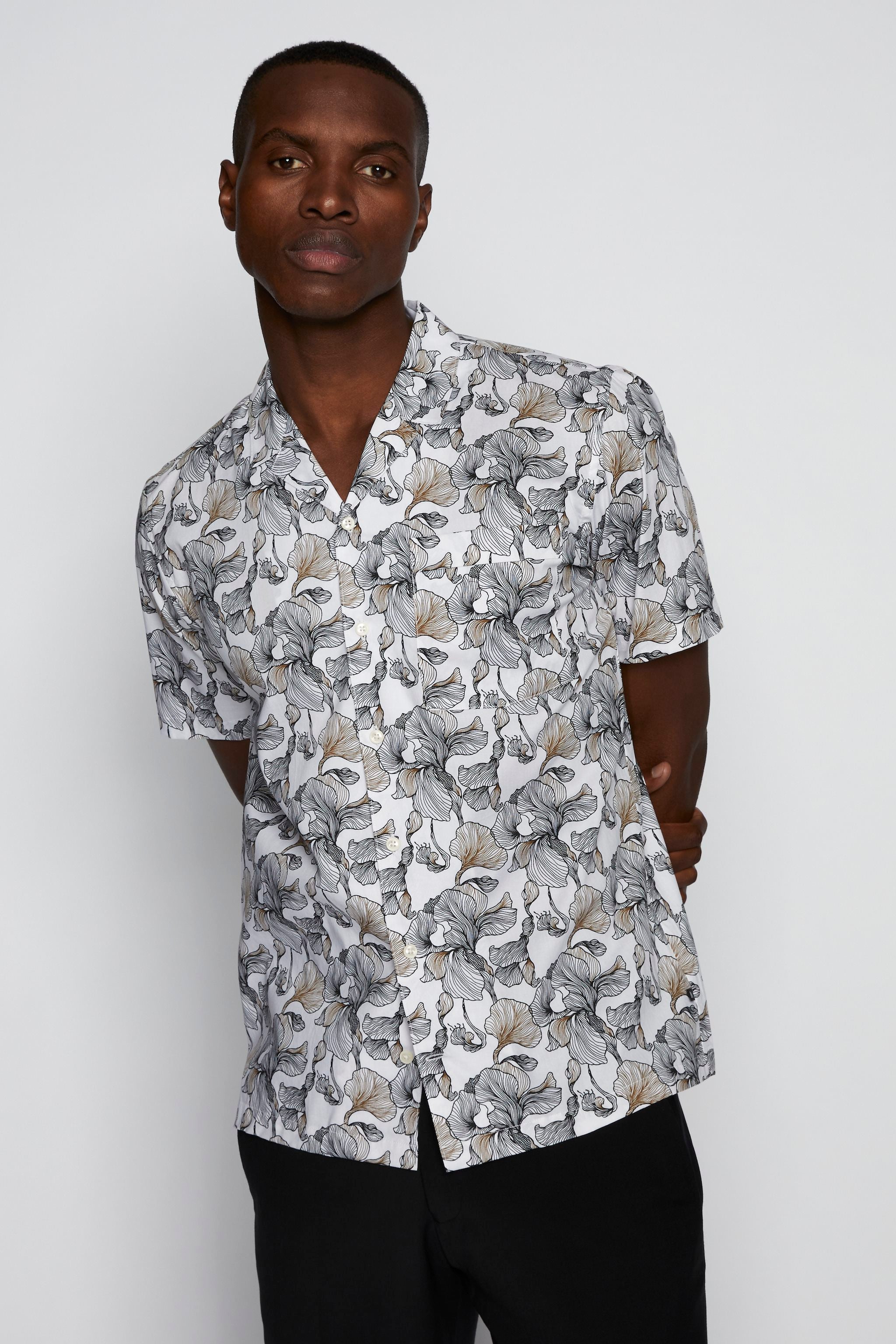 Matinique Floral Print Shirt White/Black