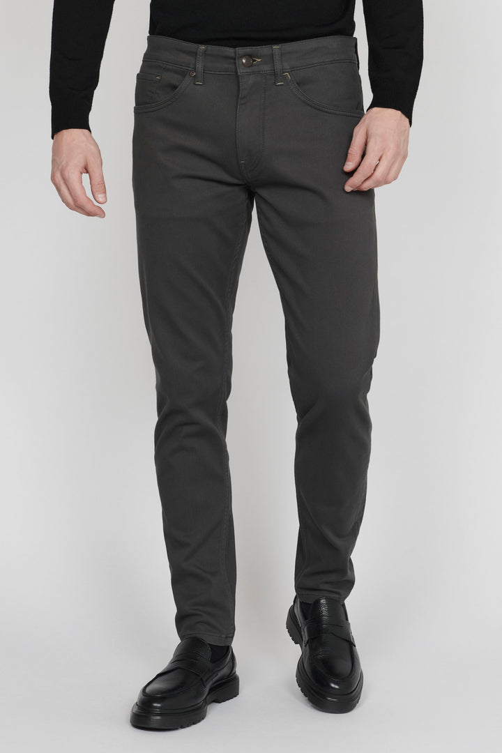 Matinique Pete Hybrid Pants Grey