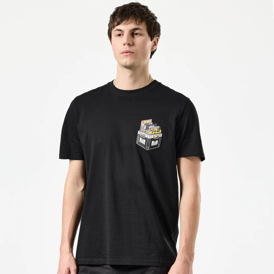 Weekend Offender Diggin T-Shirt Black