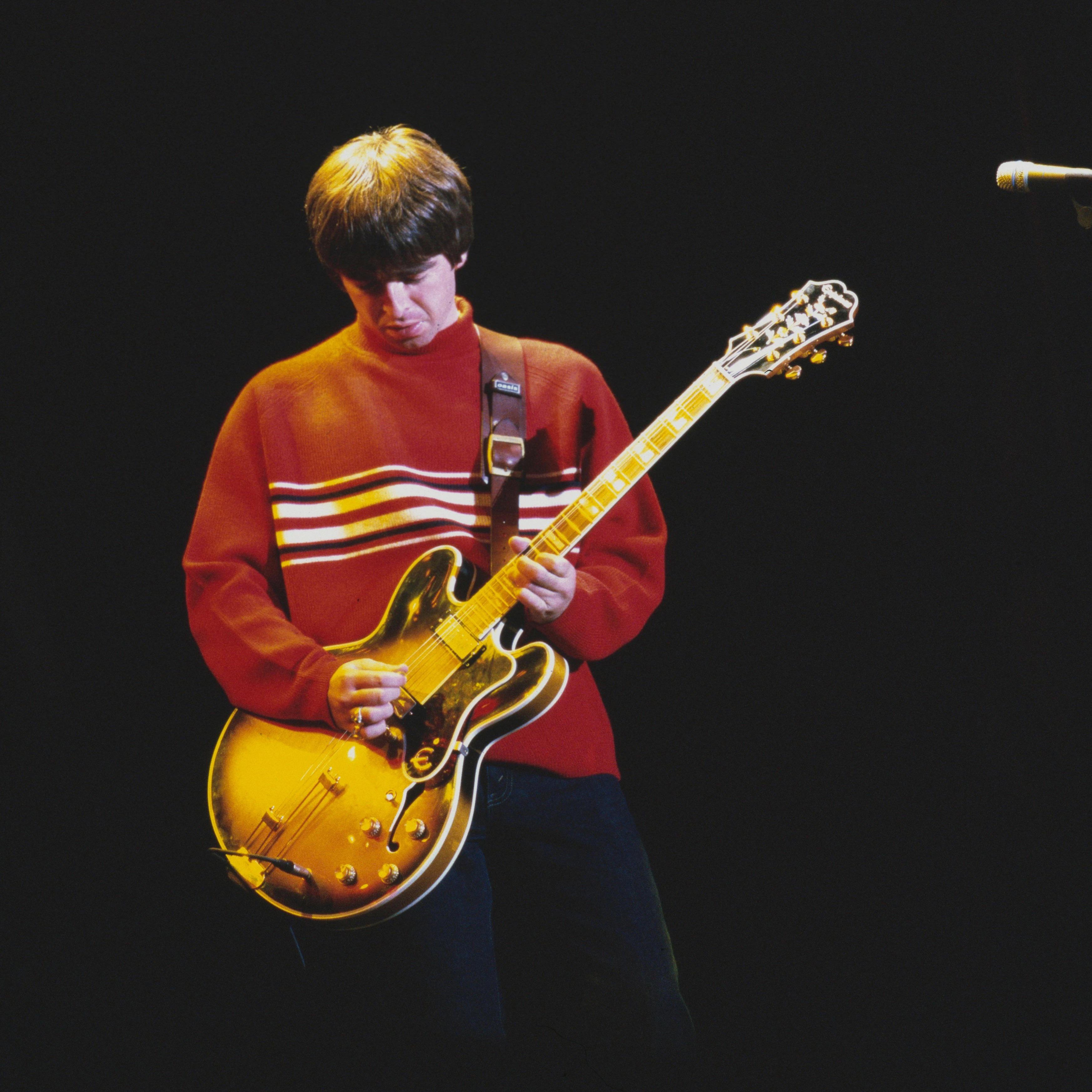 Ska & Soul "Knebworth" Knit Turtleneck Red