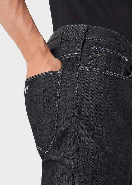 Emporio Armani | Jeans J06 Slim Fit | Klarna & Clearpay |