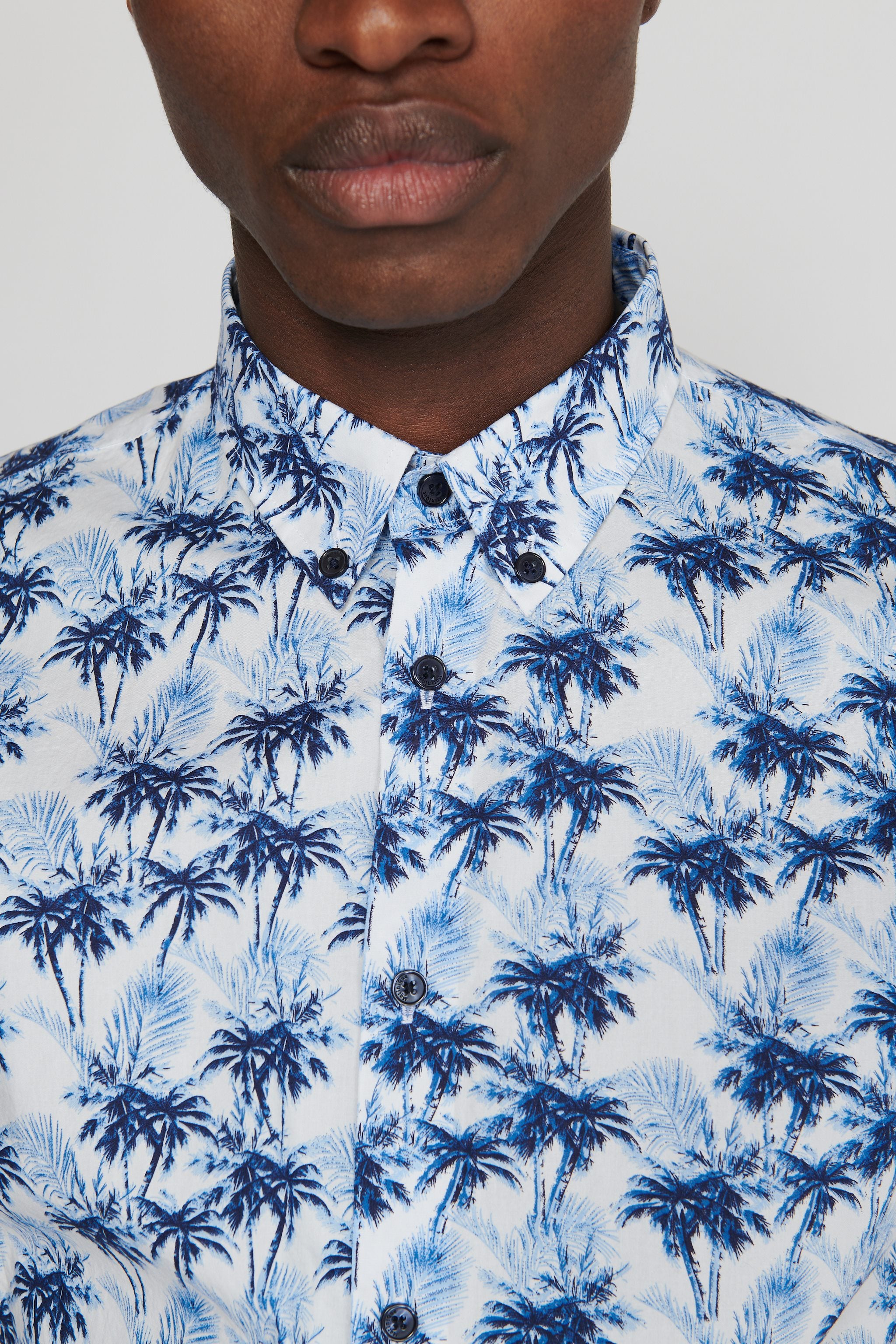 Matinique Palm Print Shirt White - Urban Menswear
