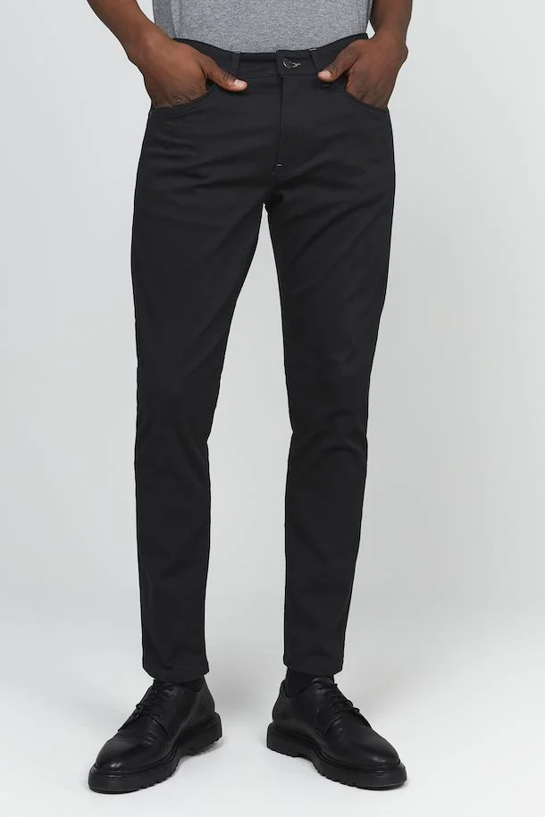 Matinique Pete Hybrid Pants Black - Urban Menswear