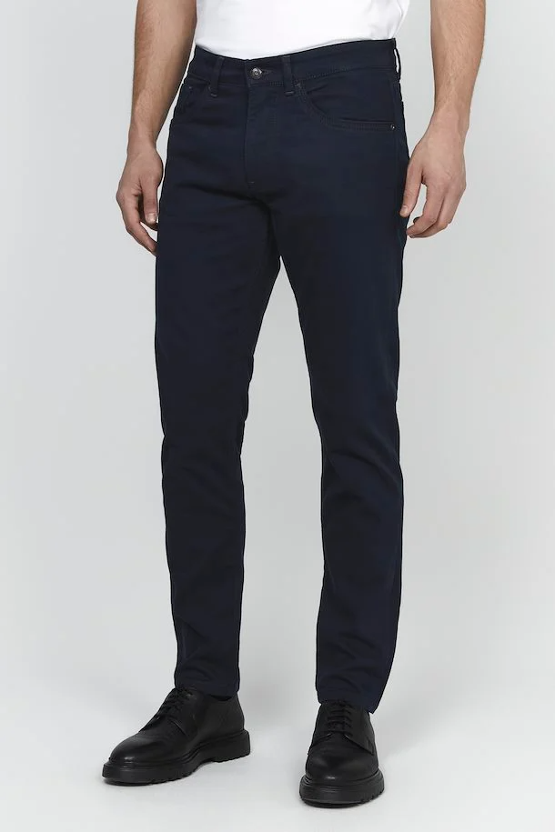 Matinique Pete Hybrid Pants Navy Blue - Urban Menswear