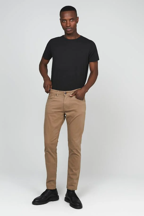Matinique Pete Hybrid Pants Beige - Urban Menswear